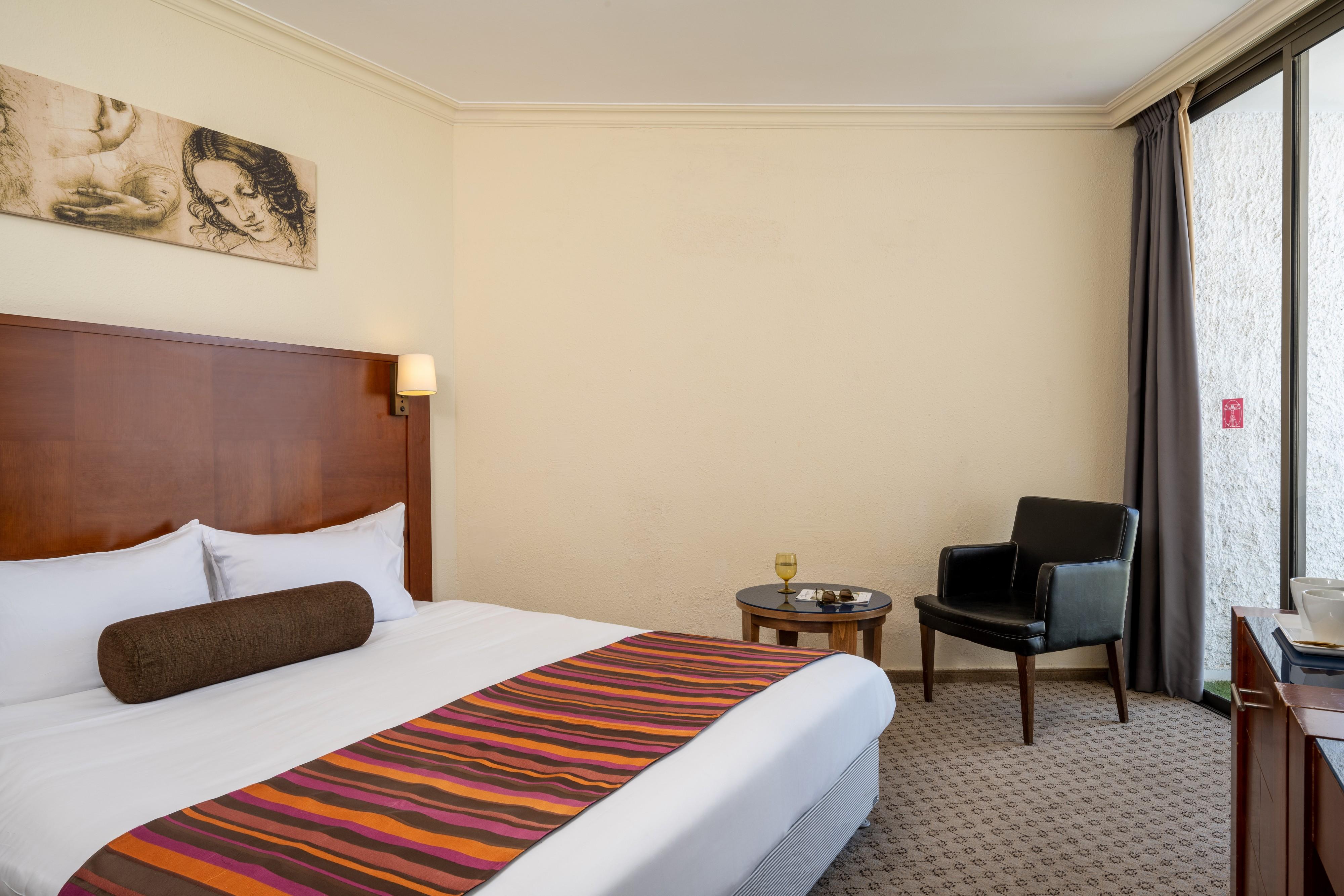 Leonardo Inn Hotel Dead Sea Ein Bokek Exterior photo