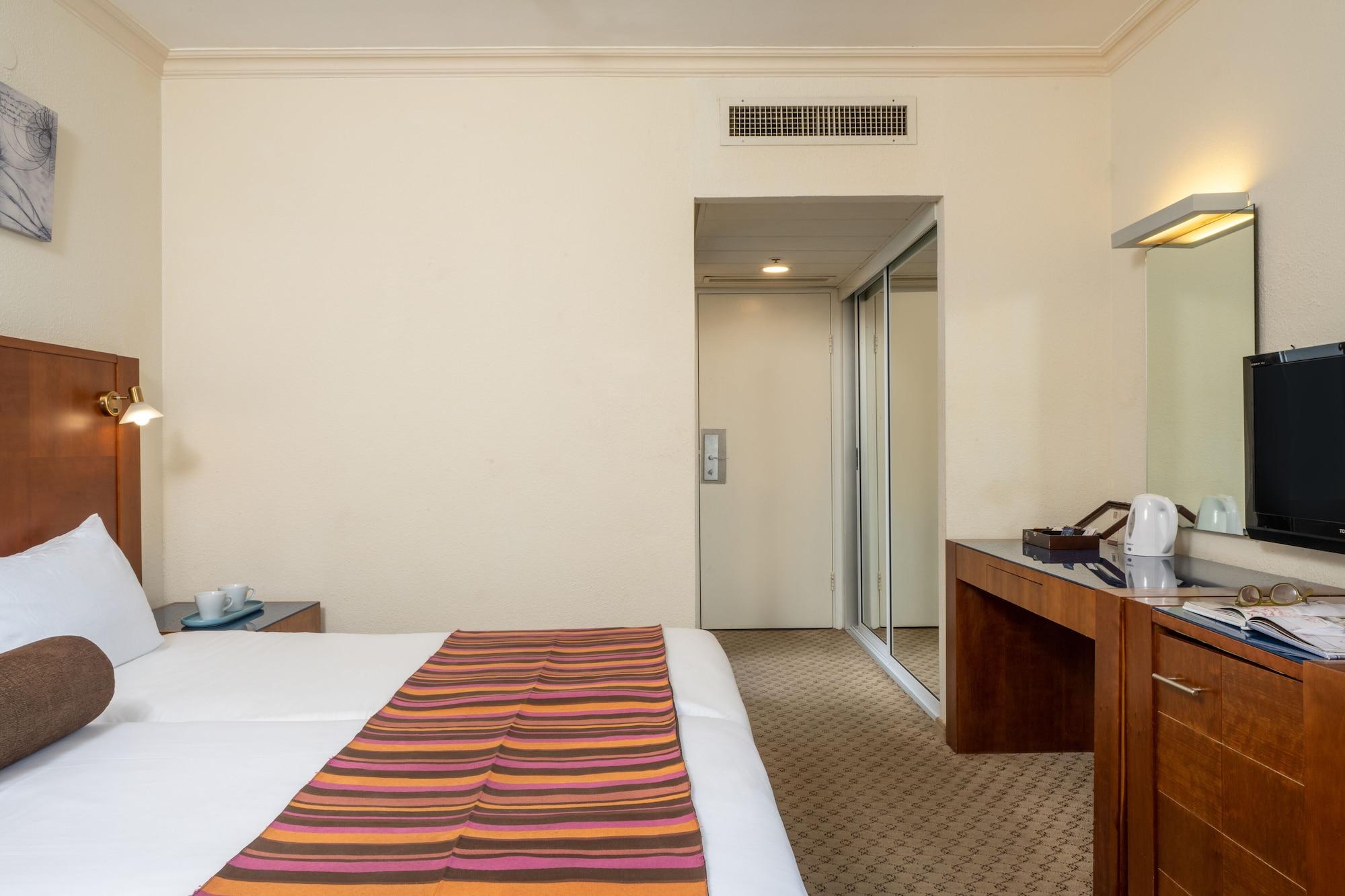 Leonardo Inn Hotel Dead Sea Ein Bokek Exterior photo