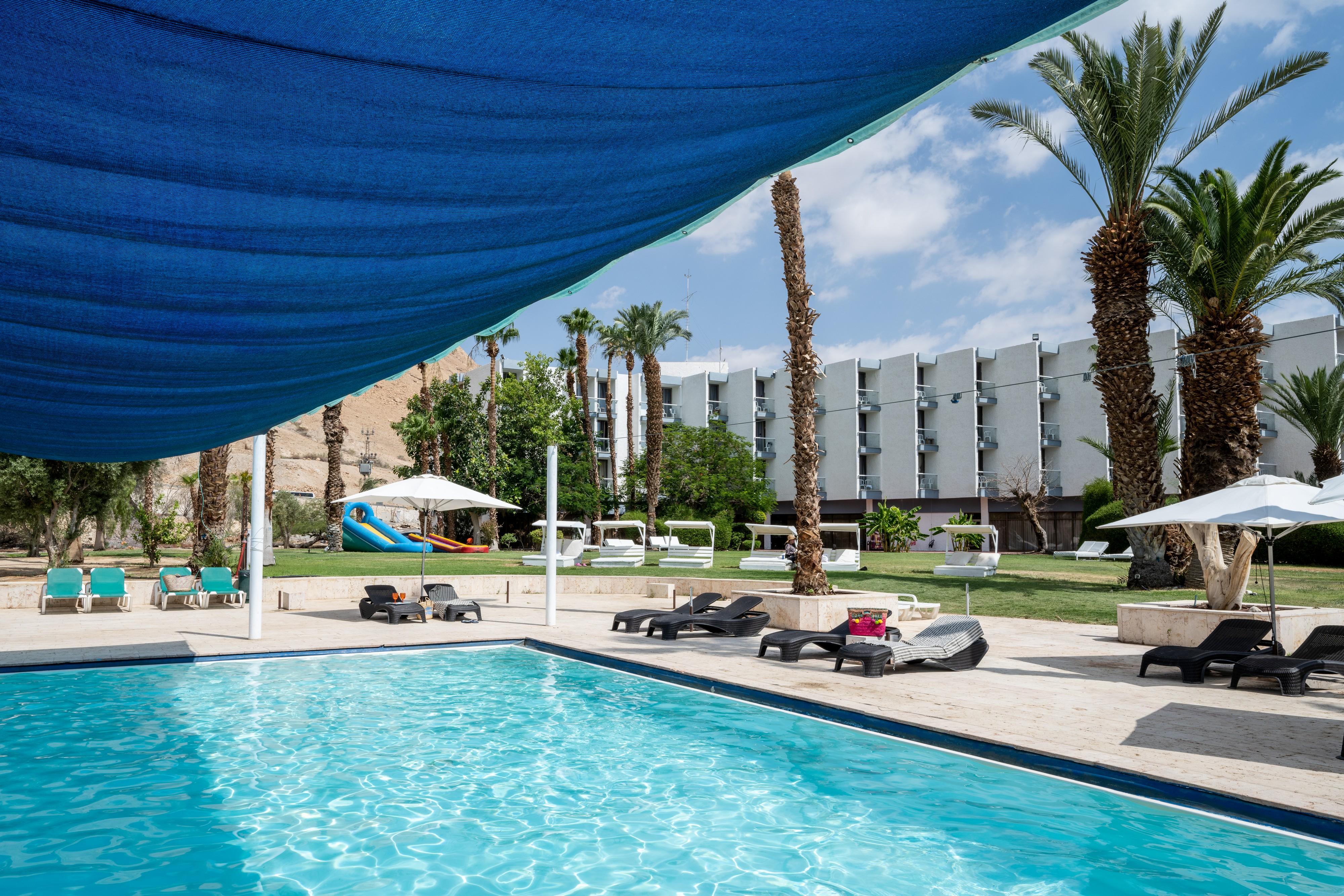 Leonardo Inn Hotel Dead Sea Ein Bokek Exterior photo
